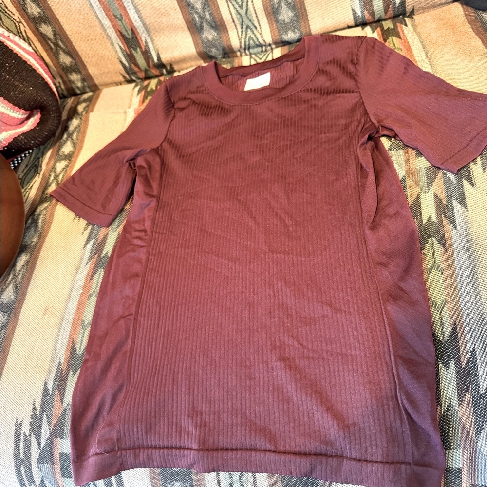 Athleta short-sleeve workout top